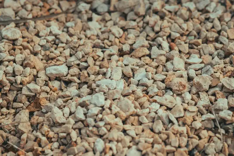 Buff and gold resin aggregate blend