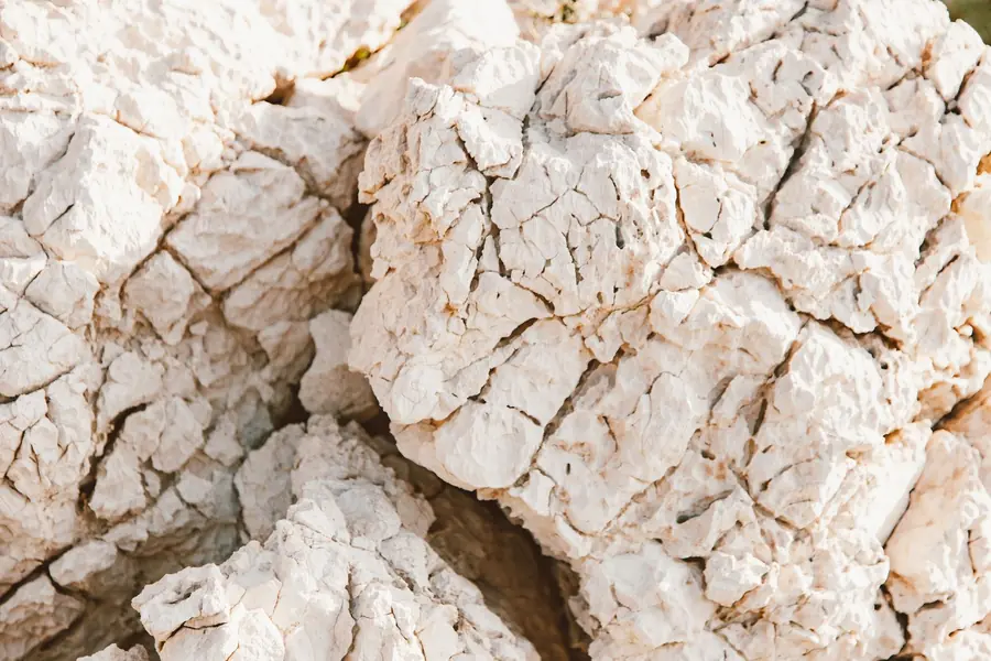 Pale broken limestone similar to the Coral Rag under much of Calne
