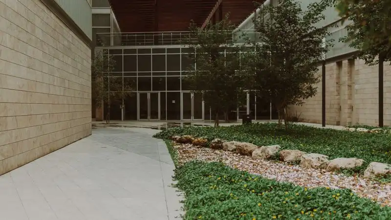 Commercial building entrance and pathway