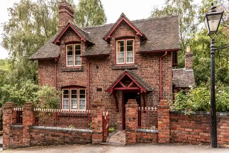 Red brick house frontage for driveway colour matching