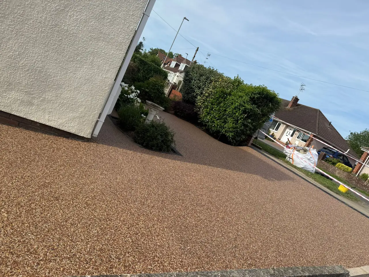 Autumn Brown resin bound surface example in Swindon